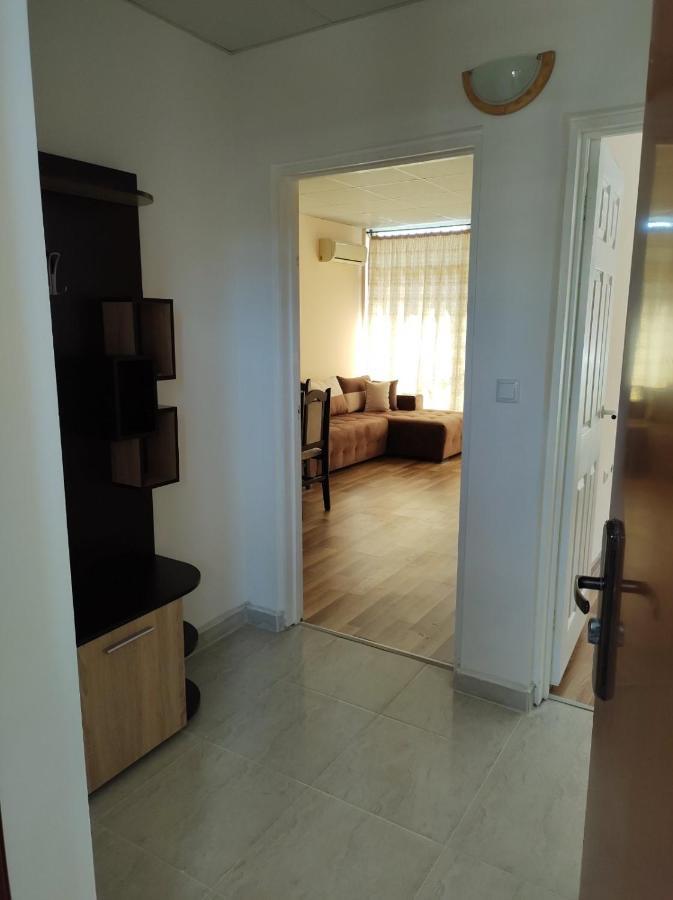 Dunav-Lazur Apt.5 Равда Экстерьер фото